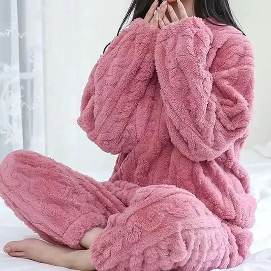 Kuschelpyjama